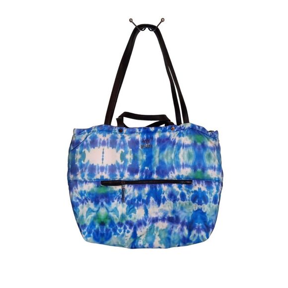 Steve Madden Blue and Green Tie Dye Weekender Bag - Picture 1 of 11